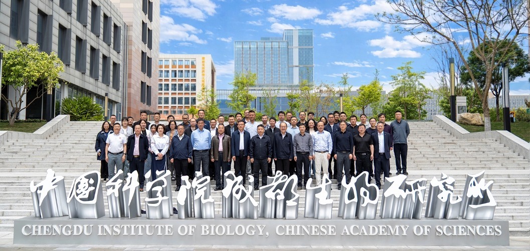 青藏高原生物多样性保护国家林业和草原局重点实验室启动会召开